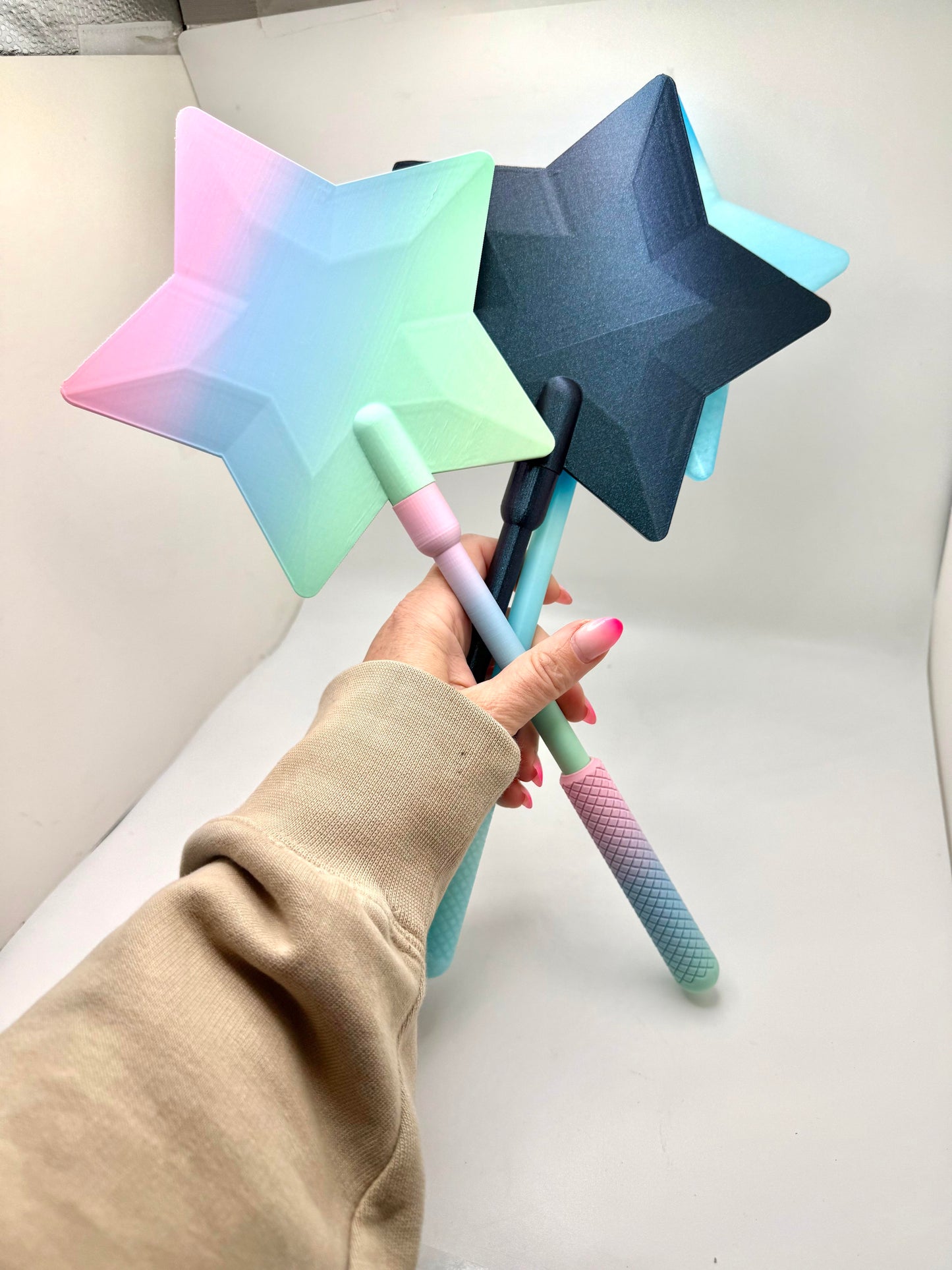 Magic Star Figurine with Card Slot — 3D Printed